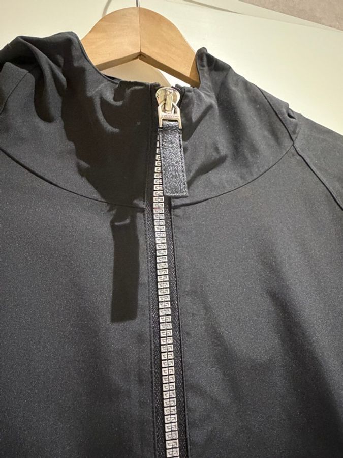 Givenchy Logo Windbreaker 風褸-1