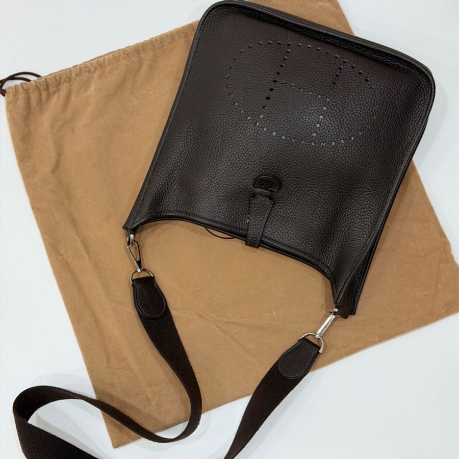 《仙闆名牌精品》Hermes 愛馬仕 Evelyne 29 PM Havana 哈瓦那色 咖啡 肩背包 斜背包 手提包-2