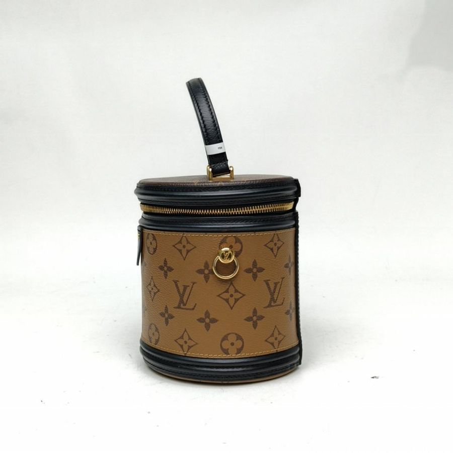 LOUIS VUITTON CANNES圓桶包拼色PVC晶片老花2020肩背包-1