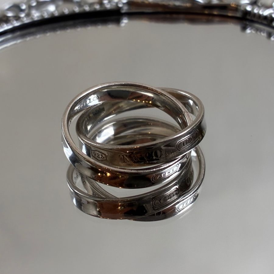 Tiffany & Co/蒂芙尼  銀色戒指，經典圓環設計 97新 戒圈13-3