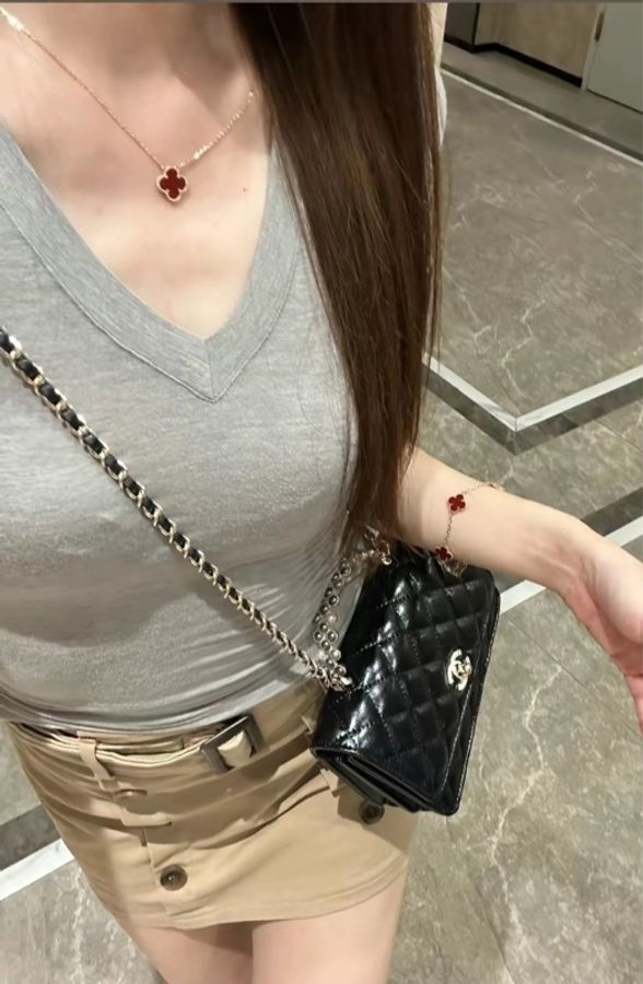 99新CHANEL香奈兒 24P春夏 珍珠手柄woc 油蠟羊皮-7