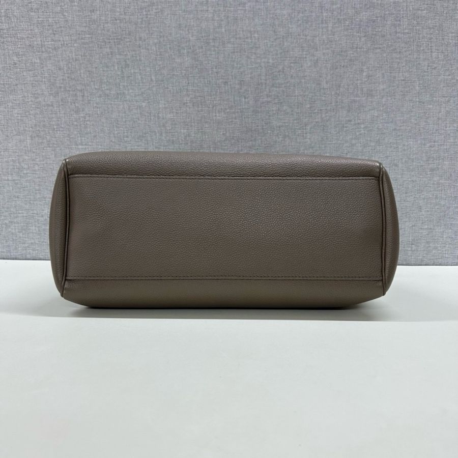 Celine賽琳經典郵差包soft16大象灰牛皮 單肩包 尺寸：33*15*23cm-5