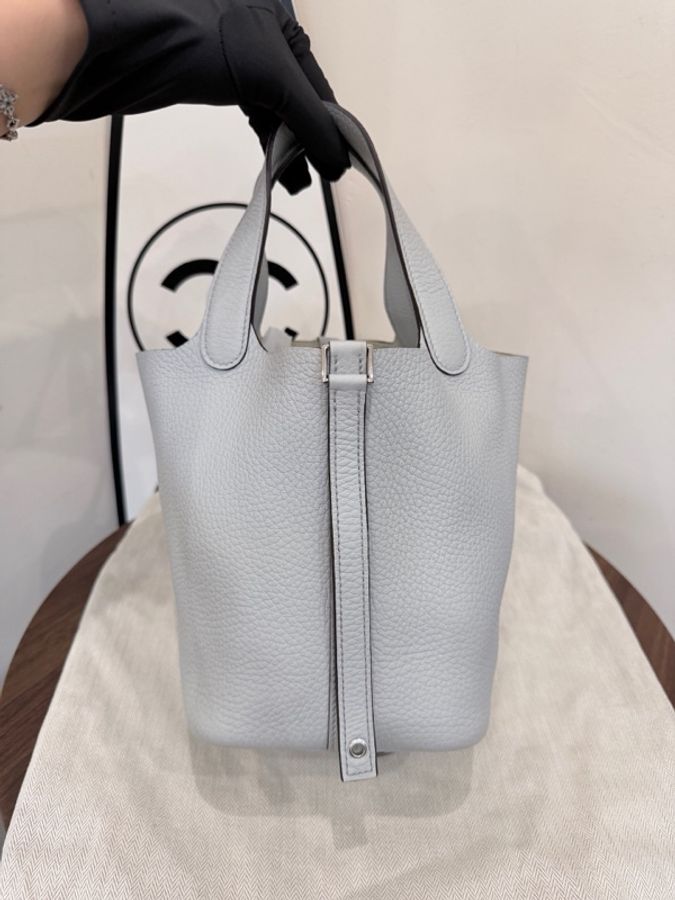愛馬仕Hermes 菜籃子聖杯藍18 tc皮 銀扣 W刻有票，送絲帶-1