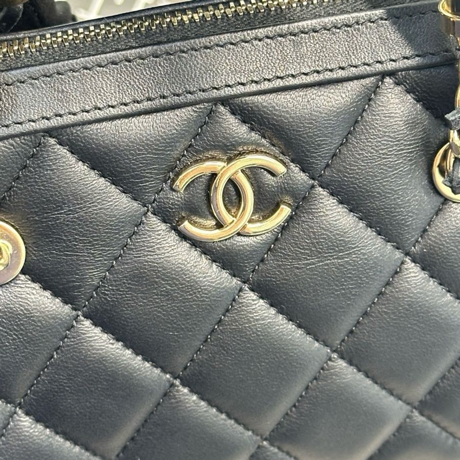 Chanel/香奈兒 黑金亞克力手柄保齡球包25C手提包斜背包 芯片款 19cm-8