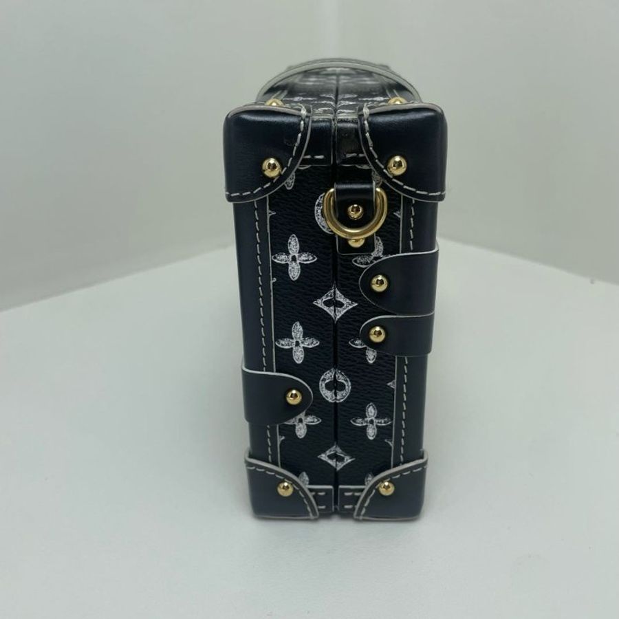 LV 限量款貓咪硬盒子20 x 5 x 12.5 98新配件塵袋-4