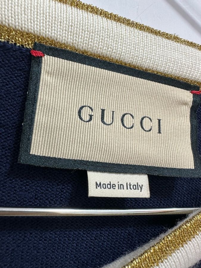 Gucci 海軍藍一字扣領針織衫 雙G金扣 年輕百搭 S碼-3