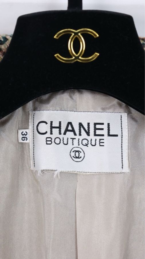 Chanel 93年秀款棕色格纹金扣四口袋大衣外套-21