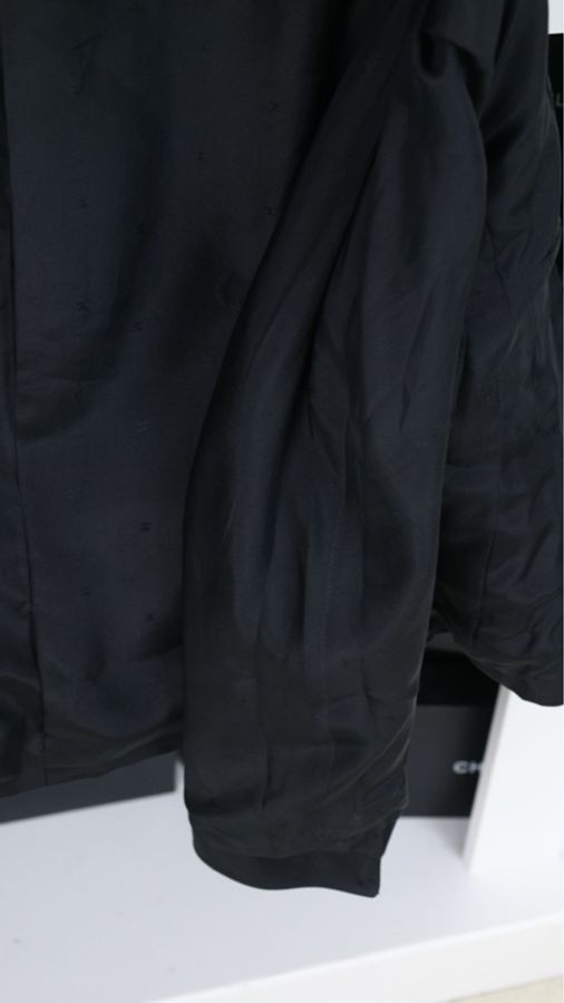 Chanel 90年秀款黑色翻领珍珠两口袋外套半裙套装FR38 24.5-31