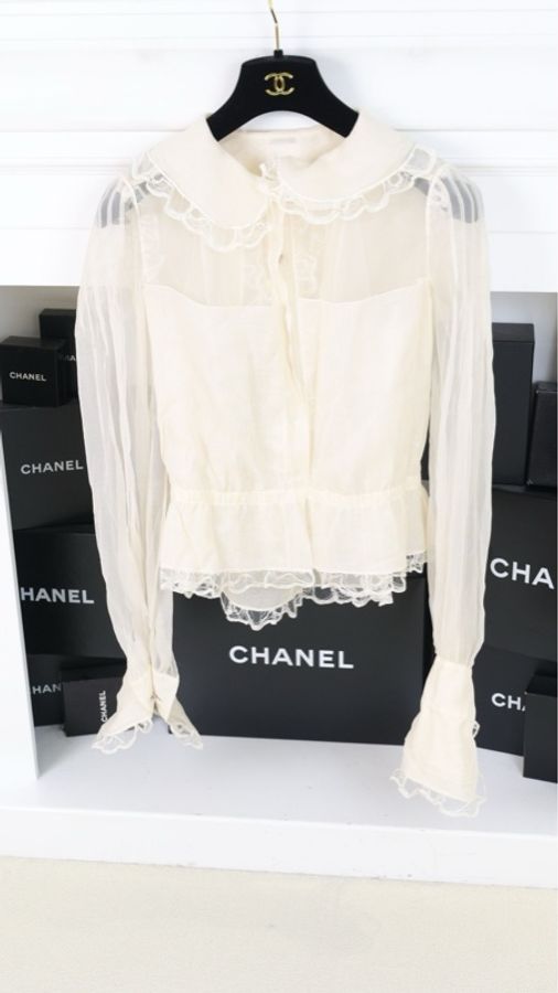 Chanel 08年高级手工坊系列奶白色重工蕾丝花边长袖衬衫-2
