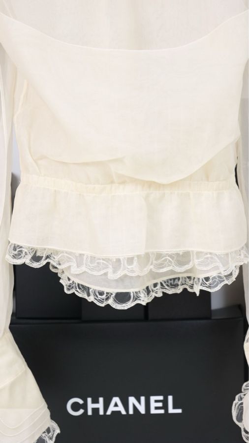 Chanel 08年高级手工坊系列奶白色重工蕾丝花边长袖衬衫-10