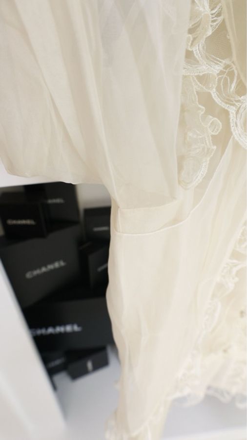 Chanel 08年高级手工坊系列奶白色重工蕾丝花边长袖衬衫-19