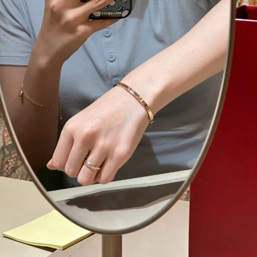 Cartier LOVE 18K金手環 - 16-8