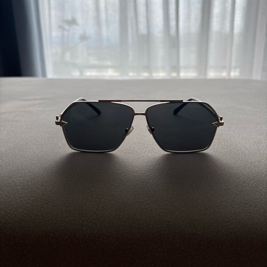 Versace 范思哲凡賽斯多邊形金屬飛官太陽眼鏡墨鏡 2284-0
