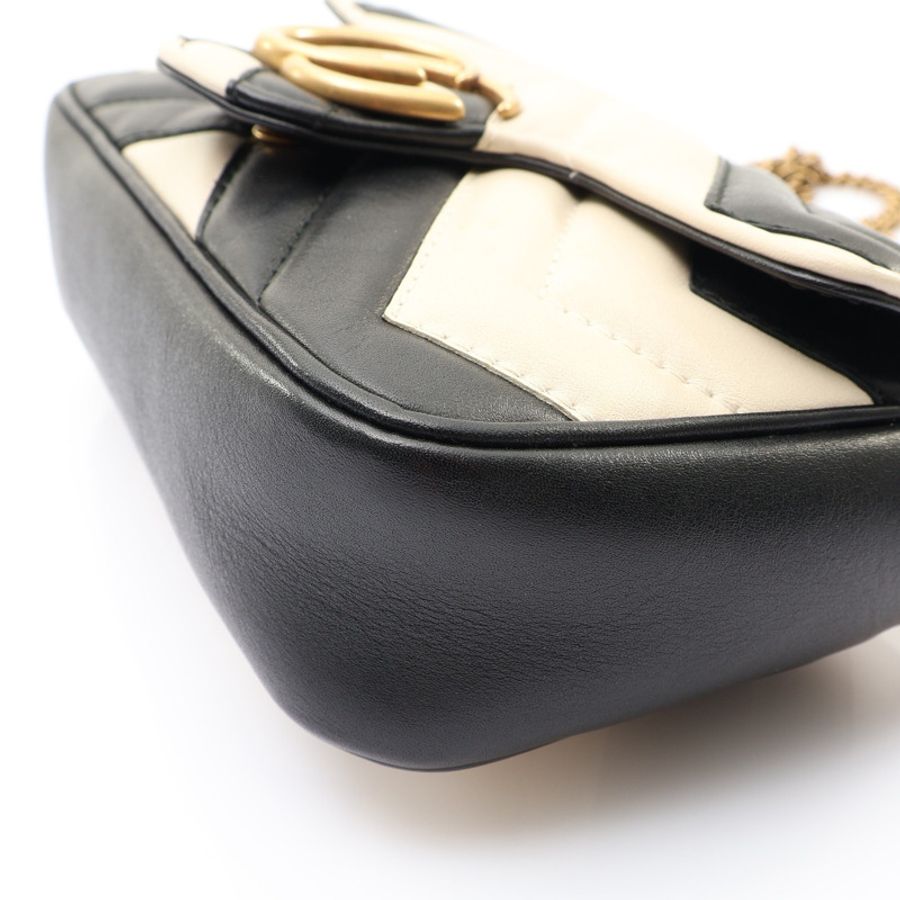 GUCCI 古馳 GG Marmont Mini 肩背包 白/黑色 牛皮 476433-8