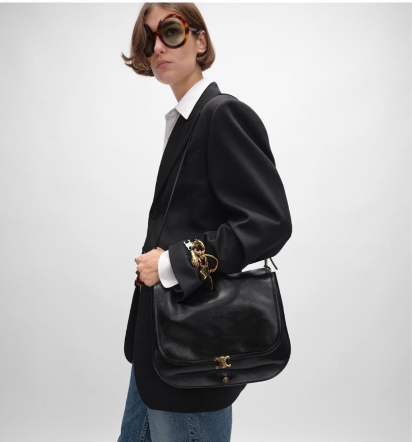 2026 最新款 CELINE SOFT TRIOMPHE BESACE 手袋 黑色-2