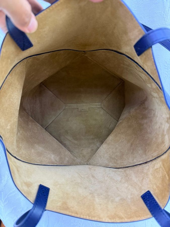 Loewe 的藍色亮面小牛皮 Puzzle Fold 手袋-9