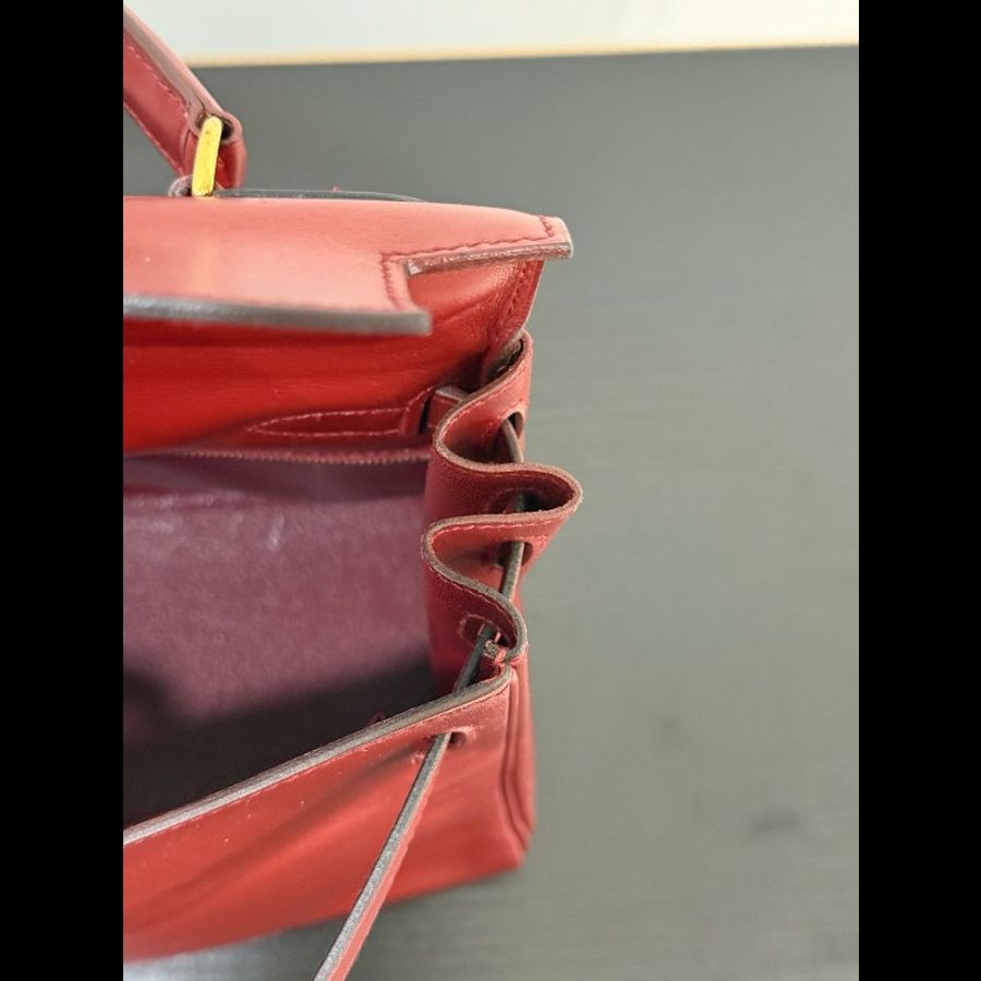 Hermes Kelly 28
Rough H 
Box leather-9