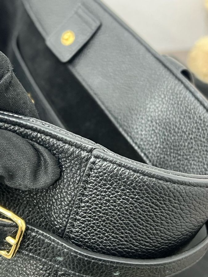 Celine 賽琳 黑色anais粒面牛皮托特包 24編碼 30*29-13
