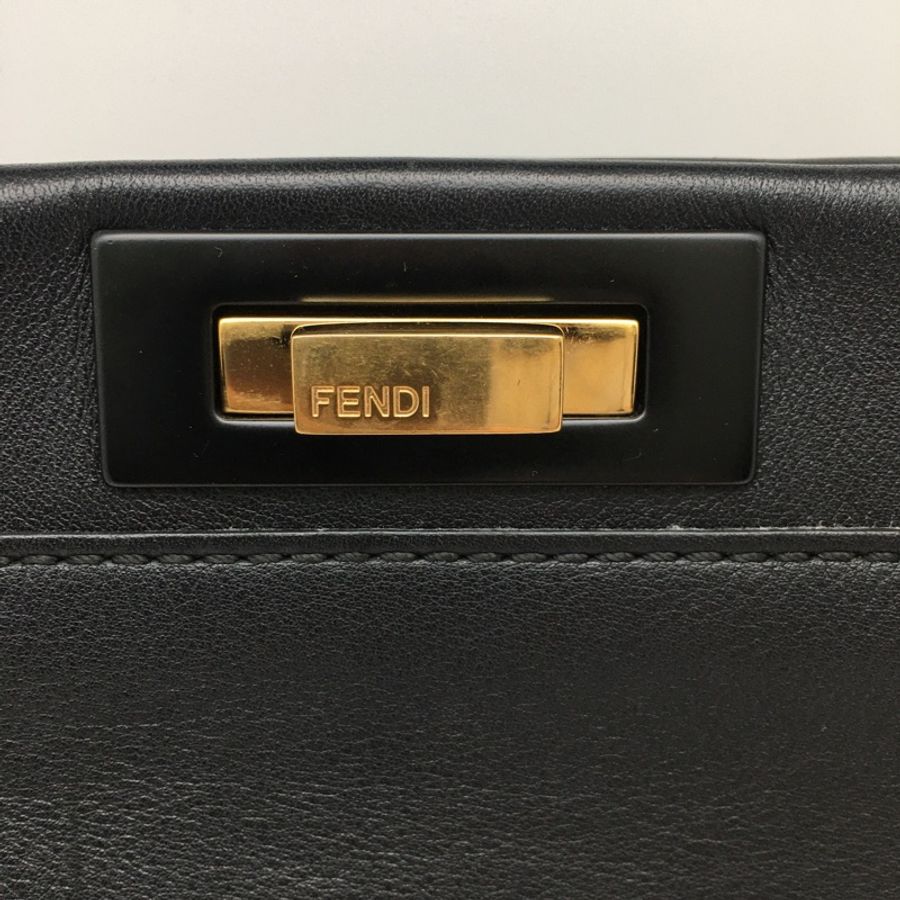 芬迪/Fendi  peekaboo中號 黑色光面牛皮金扣 手提單肩用兩包 33*25.5*10-13
