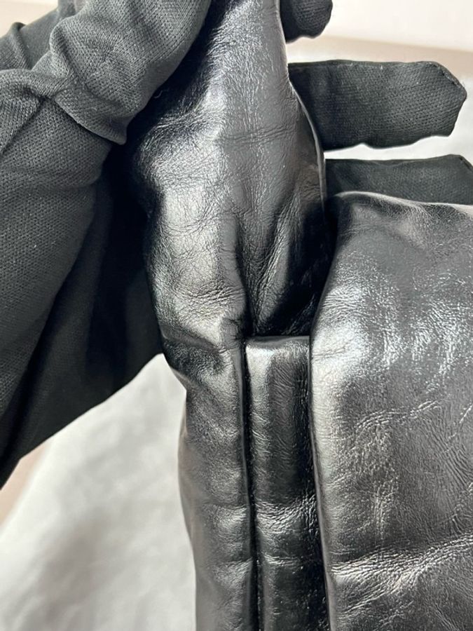 Balenciaga 巴黎世家 黑金Monaco雲朵腋下包 25*18-13