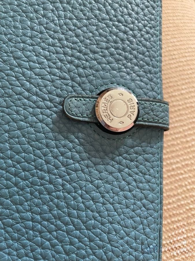超划算9.9新 Hermès Dogon Duo 湖水藍 Togo 銀扣 長夾 護照夾-2