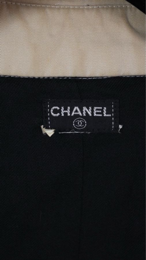 Chanel 96年秀款卡其色黑线滚边双排扣风衣 24/7-9
