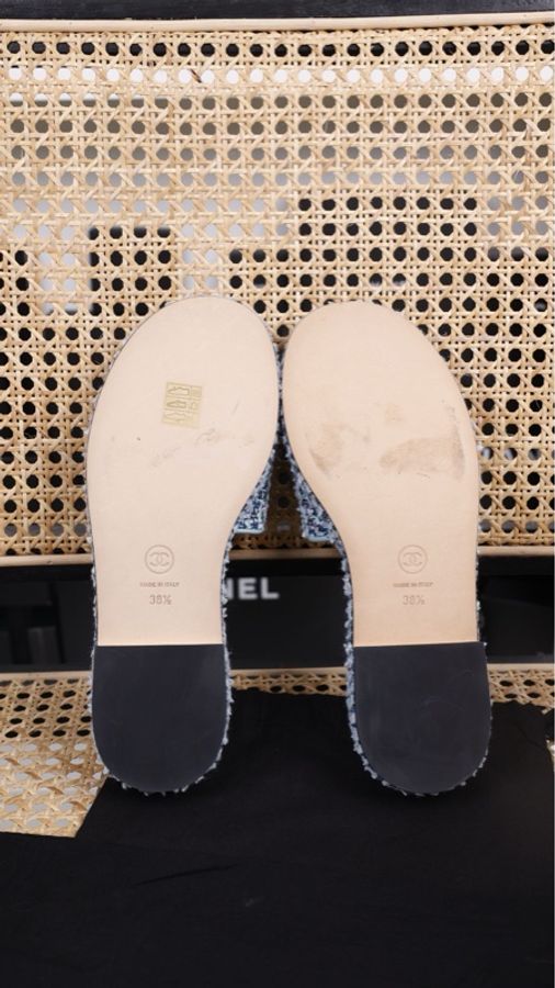 Chanel 20C蓝色粗花呢cc拖鞋-2