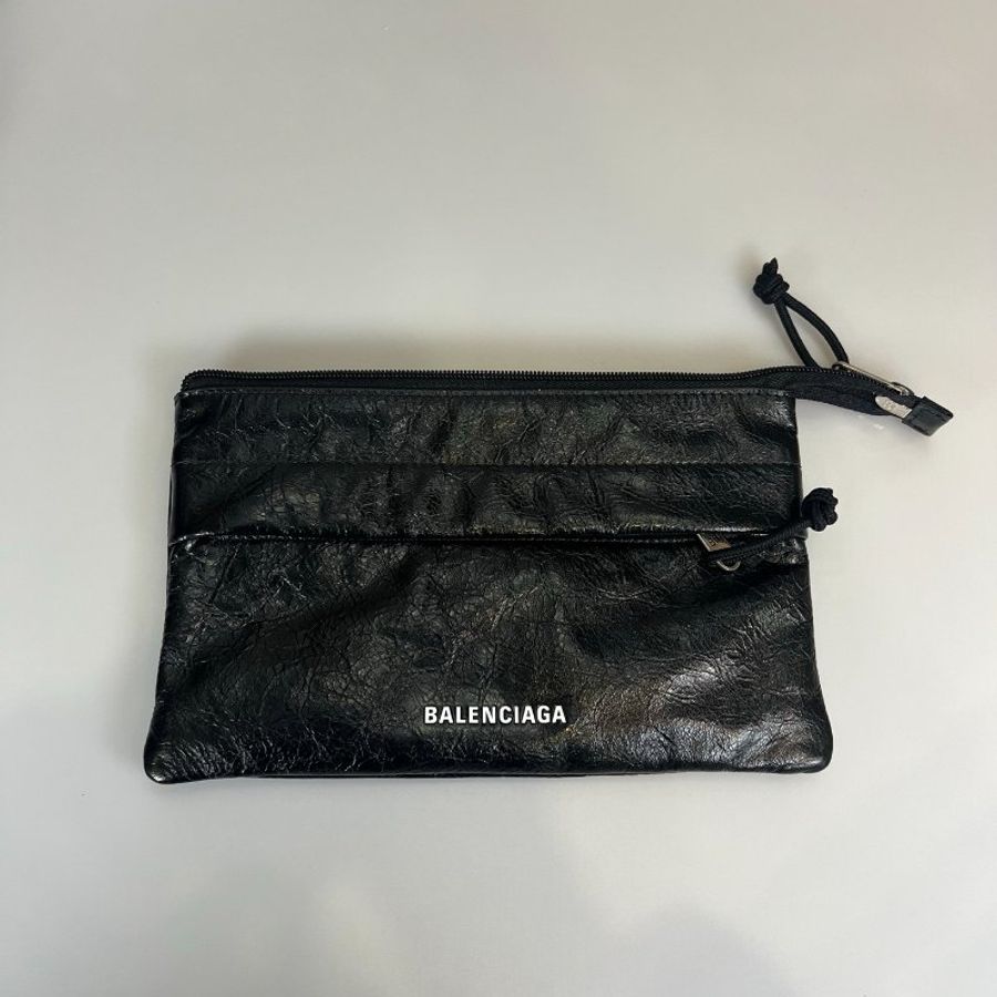 BALENCIAGA 873182 黑爆裂紋肩背包-9