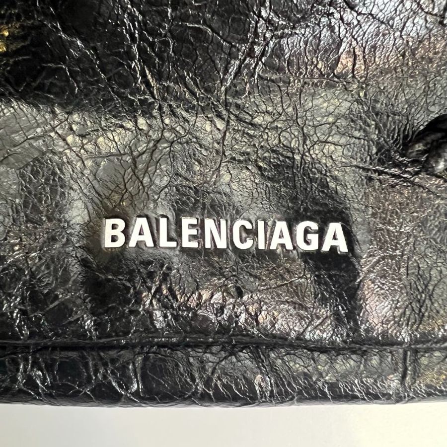 BALENCIAGA 873182 黑爆裂紋肩背包-15