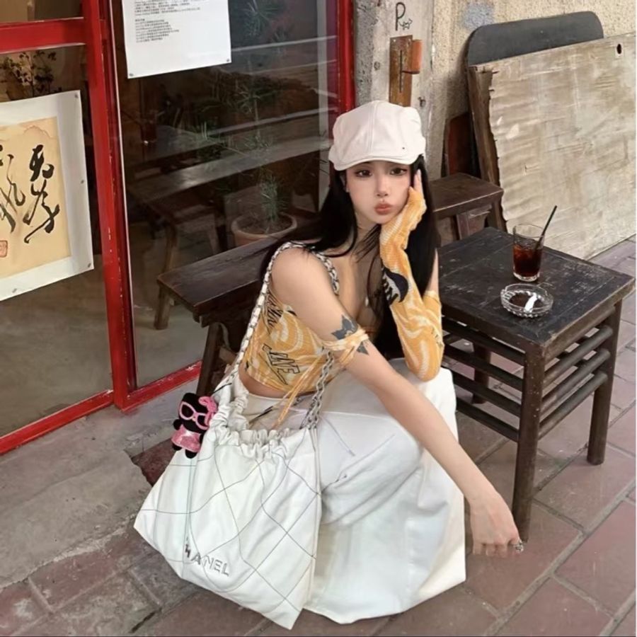 Chanel 22Bag 白銀 中號-3