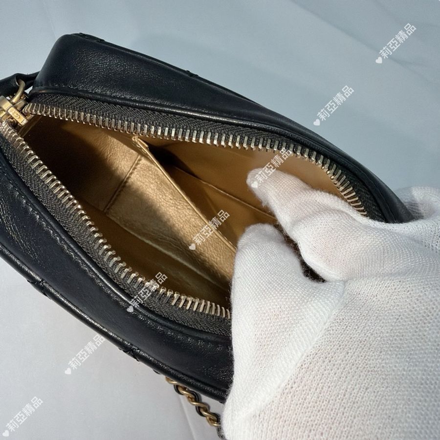 莉亞精品♡ Chanel AS3258 金扣核桃金球相機包 二手美包-8