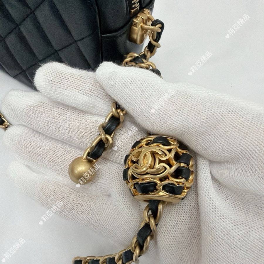 莉亞精品♡ Chanel AS3258 金扣核桃金球相機包 二手美包-12