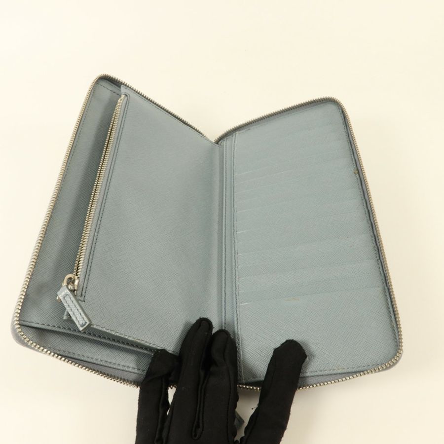 PRADA Saffiano皮革Zip Travel Wallet長錢包-5