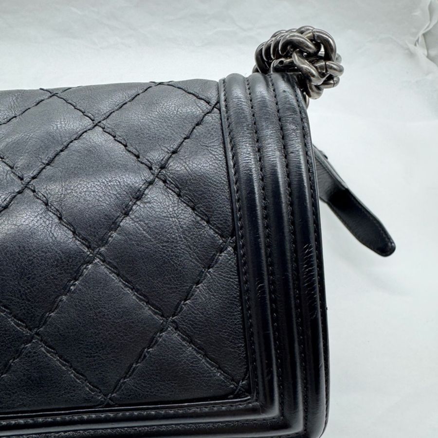Chanel • 經典黑銀牛皮Le Boy 25 中號 🈶保卡-9