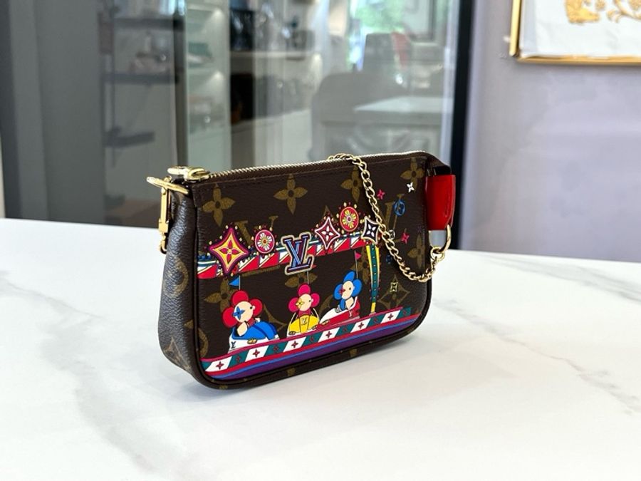 98新❤️LV 路易威登Louis Vuitton 聖誕限量小麻將 超可愛的塗鴉印花-2