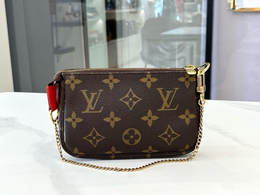 98新❤️LV 路易威登Louis Vuitton 聖誕限量小麻將 超可愛的塗鴉印花-4