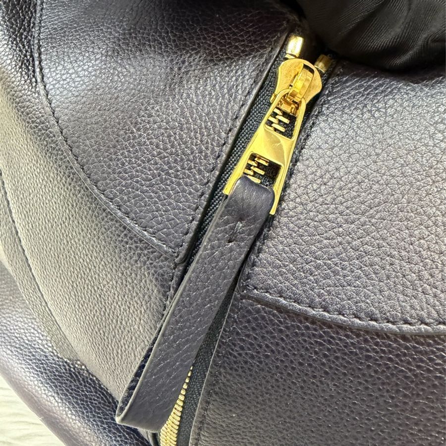 LOEWE A583S35X29 Hammock bag午夜藍皮革金釦吊床包｜ 肩背包 吊床包-20