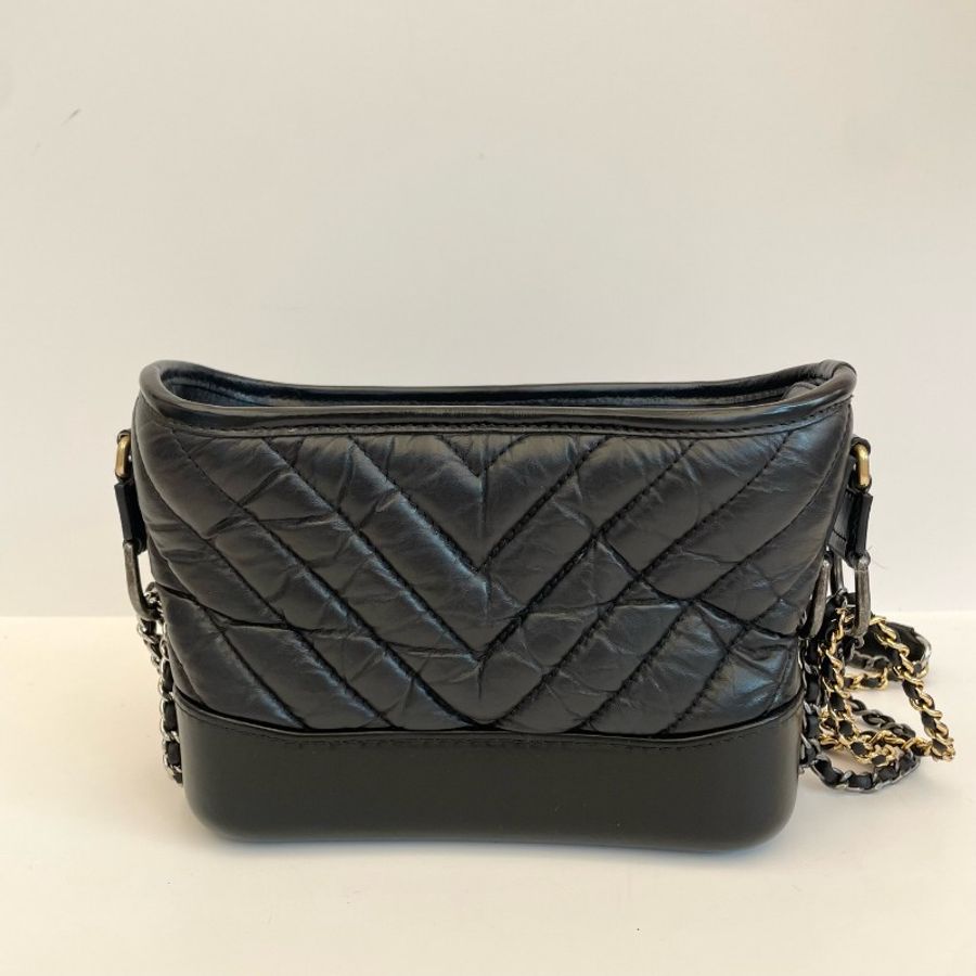 Chanel 黑金流浪小號V紋 肩背包斜背包-3