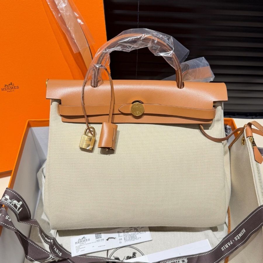全配全新帶膜🧡#愛馬仕 #淺金棕拼米色帆布 #金扣herbag31-0