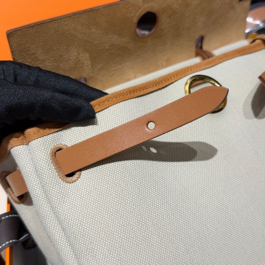 全配全新帶膜🧡#愛馬仕 #淺金棕拼米色帆布 #金扣herbag31-3