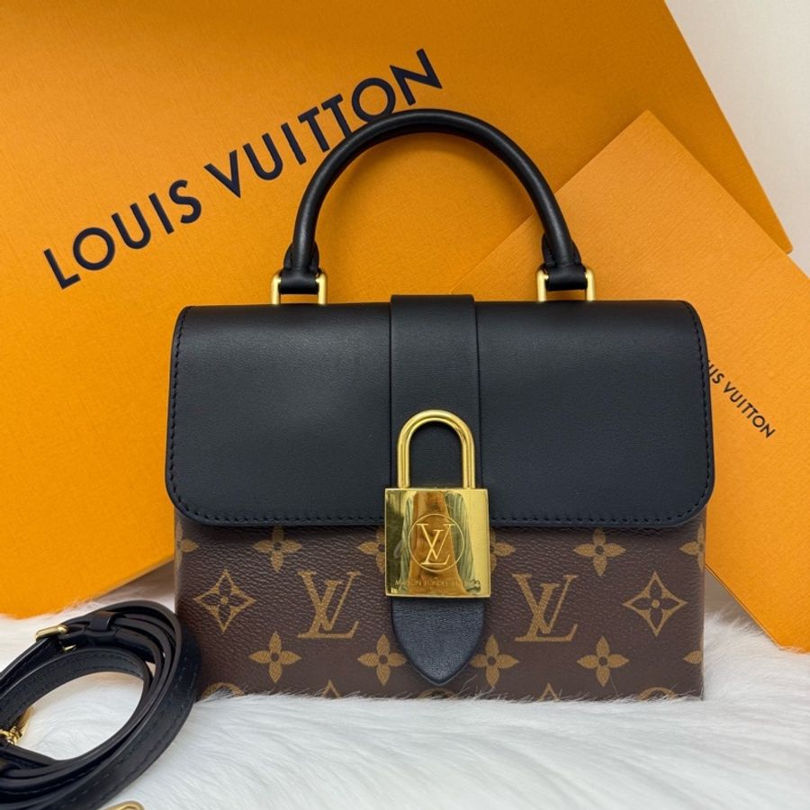 路易威登 Louis Vuitton  LockyBB黑色老花鎖頭包 Monogram 塗層帆布與光滑牛皮革  晶片款尺寸：20.0x 16.0x 7.5 cm-0