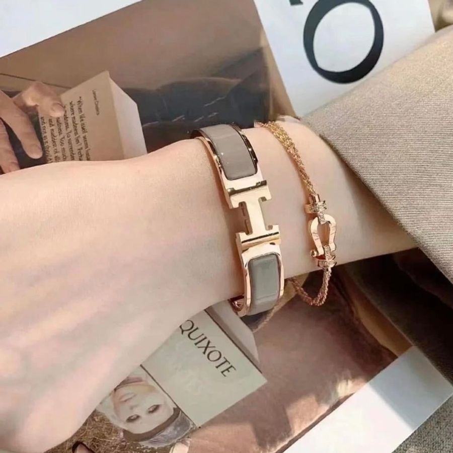 全新Hermes Clic H奶茶金琺瑯手環-0