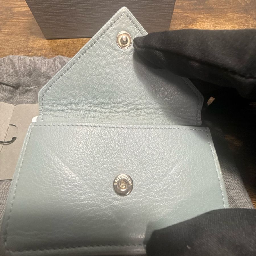 Balenciaga莫蘭迪色零錢包（帶紙鈔夾層，無卡槽）-13