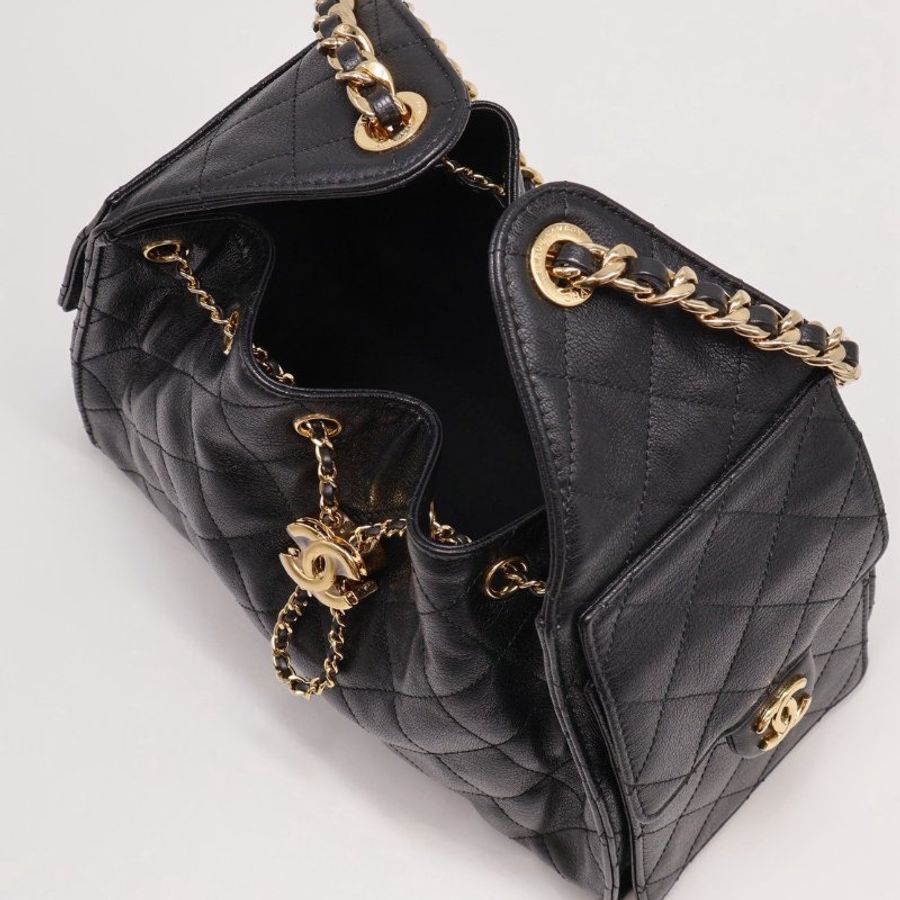 CHANEL 25 Hobo Bag - 小號黑亮金-10