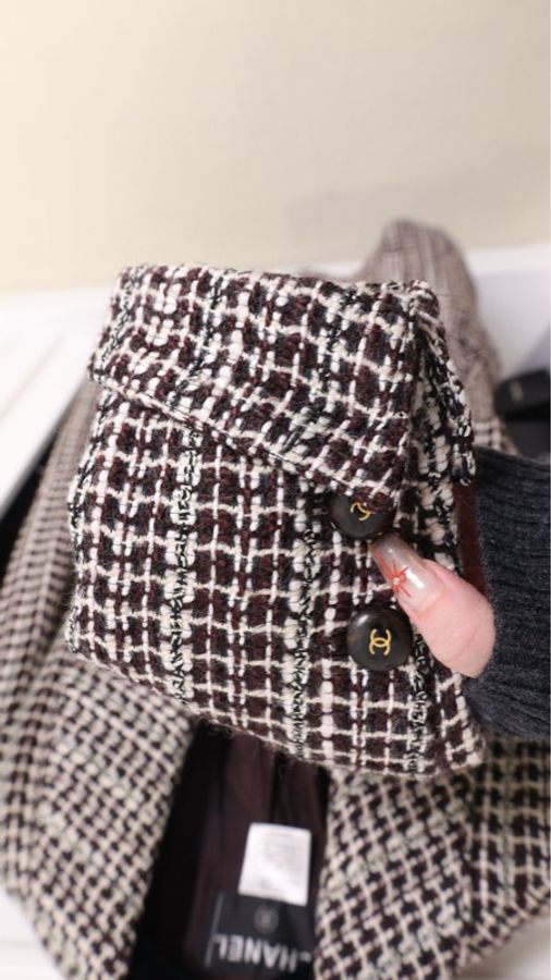 Chanel 01年秋冬秀款棕白格纹双排扣四口袋大衣外套-7