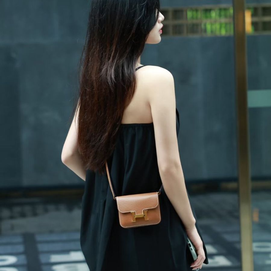 HERMES Constance Slim - Gold 37 金棕金 B-16