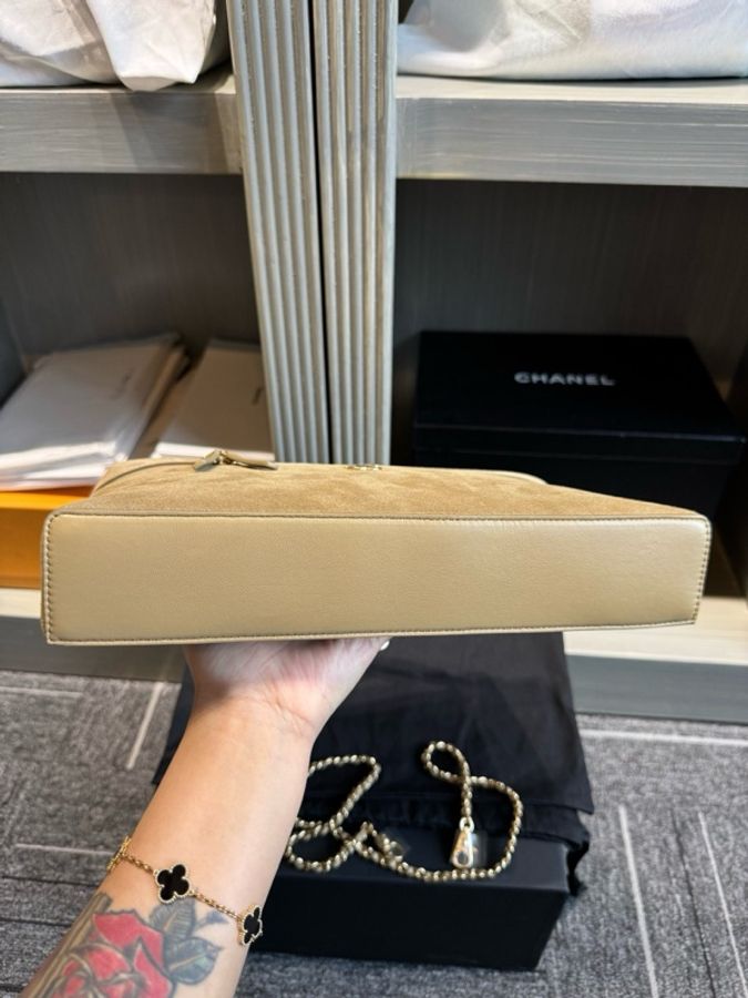 Chanel 香奈兒 26A駝色麂皮大號LP飯盒包 6月購入-5