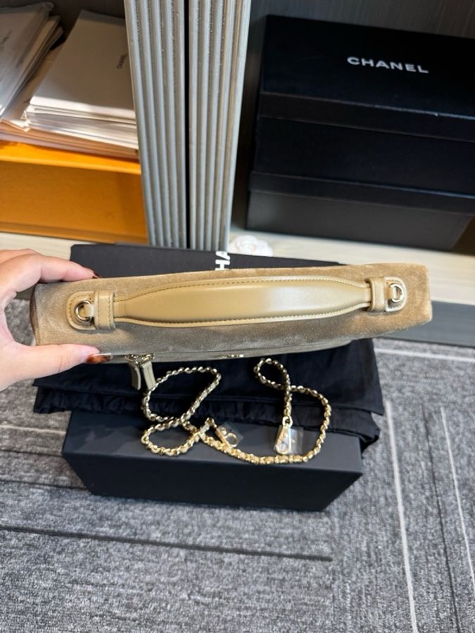 Chanel 香奈兒 26A駝色麂皮大號LP飯盒包 6月購入-6