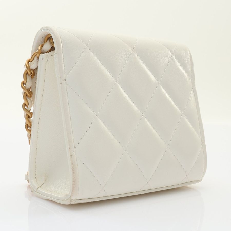 CHANEL 香奈兒 Coco Love Clutch 肩背包 白色 菱格紋羊皮 金釦 AP3291-1