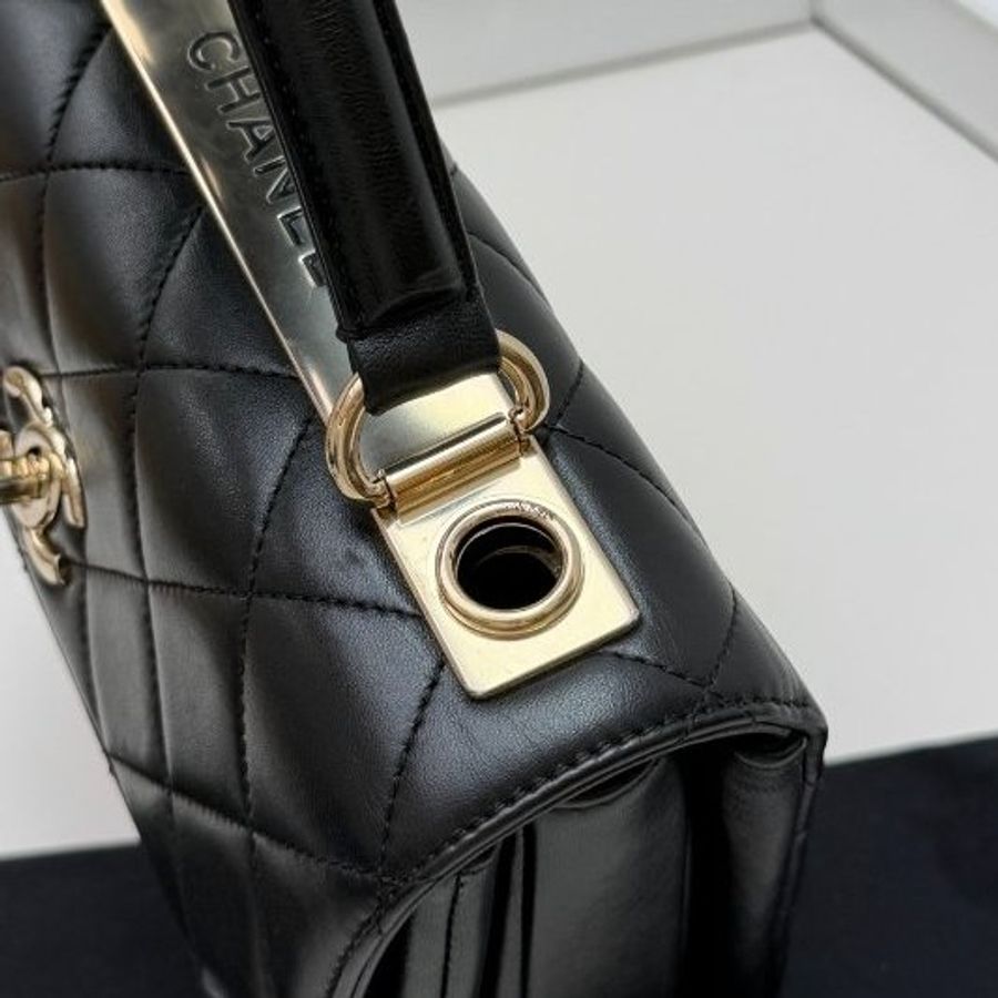 香奈兒/Chanel Trendy CC黑色金扣小號手提包-9